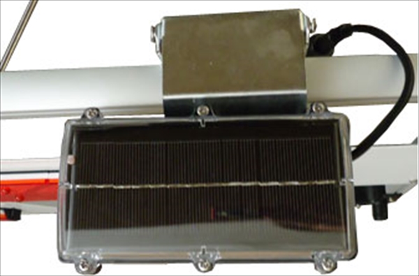 LED矢印板 ハイブリット（ソーラー/電池）式 ソーラーフラッシュアローⅡ SLY-GTK33C H432×W787mm 方向指示板 ダンレックス DANREX