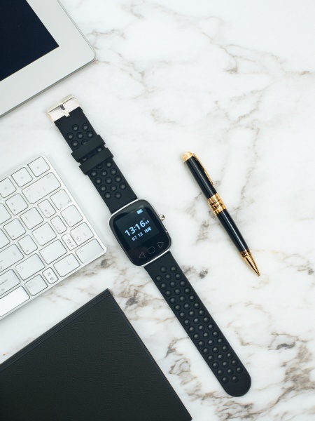 【2026年モデル】熱中対策バンド アイボウタッチ I-BOW TOUCH 充電式 NETIS KT-230099-VE 暑さ対策 ウォッチ リストバンドウェアラブルデバイス 警告 アラーム 光 振動 バイブレーション 深部体温 アラート スリーライク