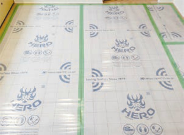 歌舞伎ロール 厚み3mm 900mm×9m ハーフカット切込入りポリエチレン製 壁養生・床養生用