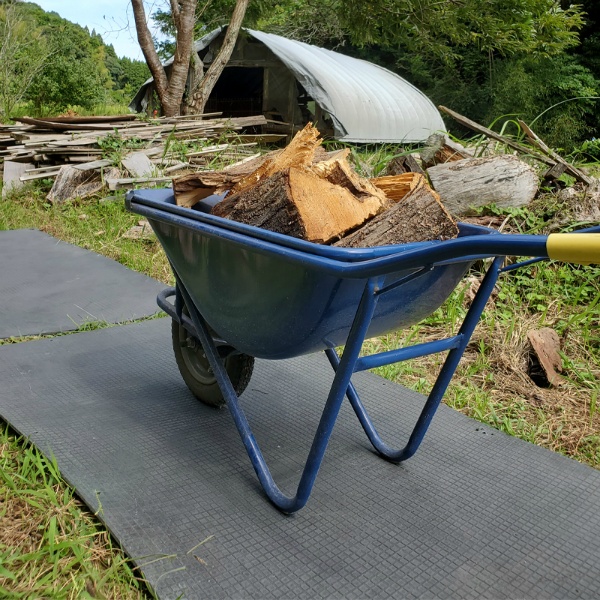 歩くばん 表面シボ加工