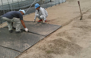 養生用樹脂製敷板Wボード