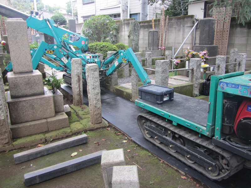 樹脂製敷板 ジュライト10 910mm×1,820mm 総厚10mm 薄肉タイプ 歩行者・台車向け 養生用 シボ加工 再生ポリエチレン製 京葉興業