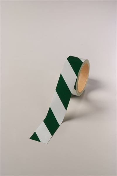 ダイヤテープ 反射式 トラテープ 45mm幅×10m巻 白/緑 G-45 ポリエステルフィルム 0.24mm厚 斜線反射 標示テープ 日本リフレクト化学工業