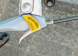 ACTIVEPLIS ノーパンクタイヤ三輪自転車L スイング機能付 MG-TRE20APNL